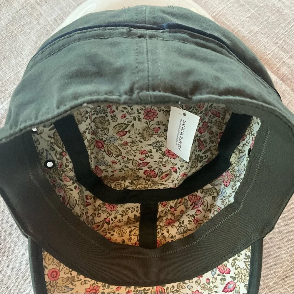 Banana Republic Women’s Militia Style Cap - Picture 6 of 7